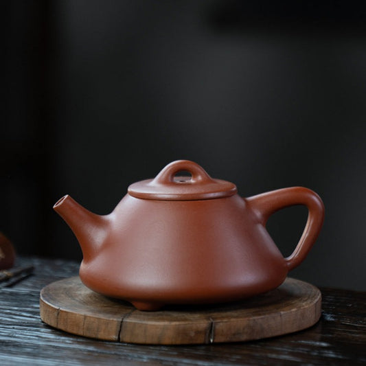 This is a Yixing teapot. this is Chinese yixing clay teapot