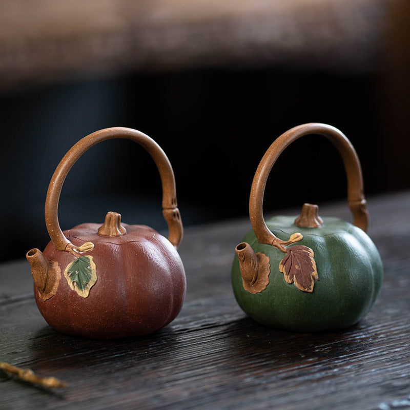 This is a Yixing teapot. this is Chinese yixing clay teapot
