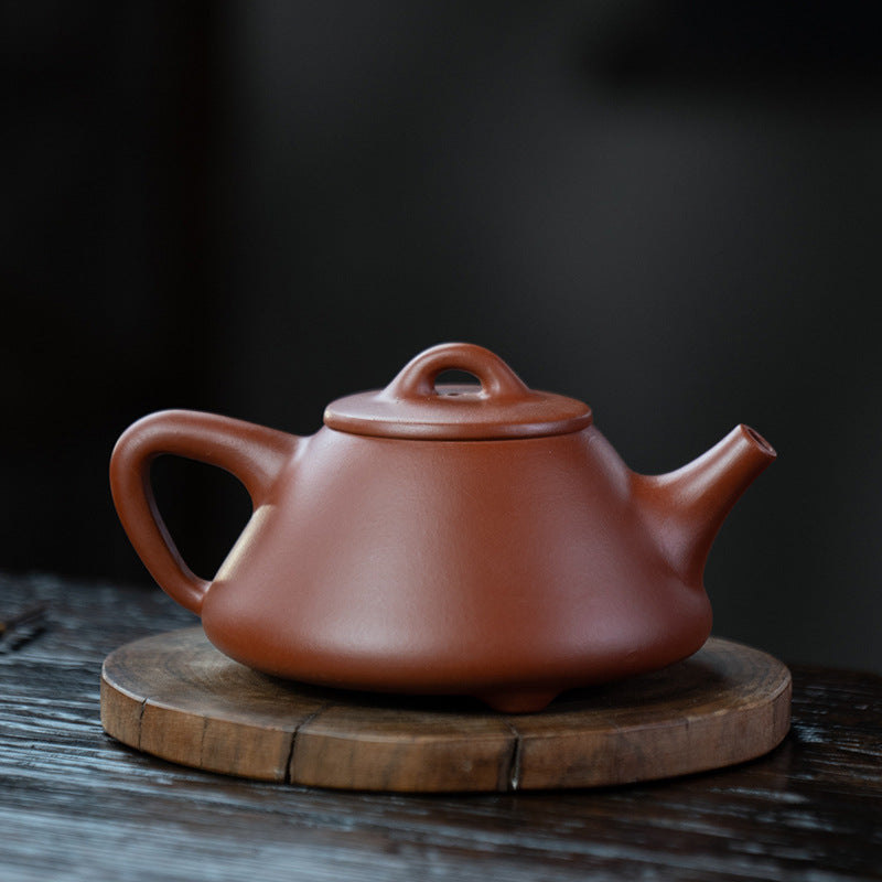 This is a Yixing teapot. this is Chinese yixing clay teapot