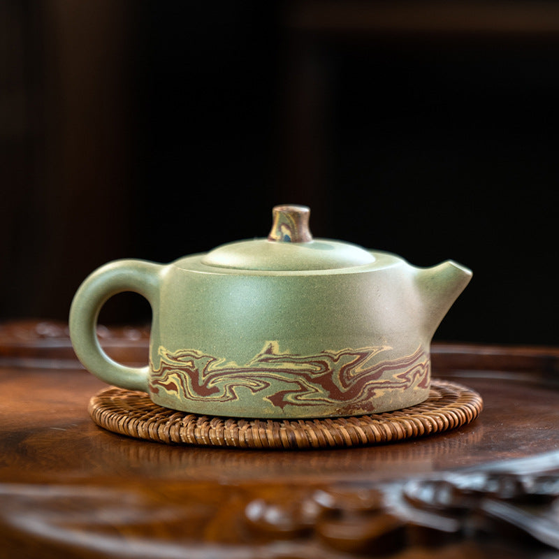 This is a Yixing teapot. this is Chinese yixing clay teapot
