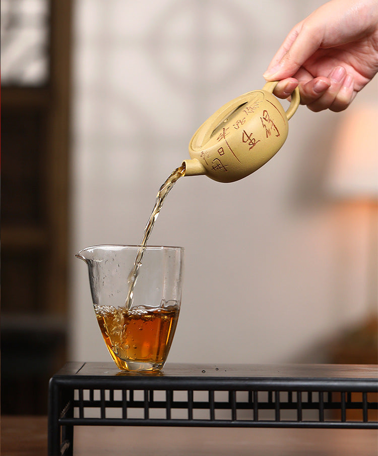 This is a Yixing teapot. this is Chinese yixing clay teapot