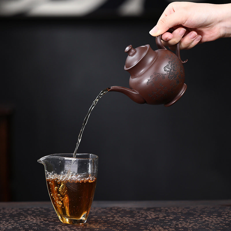 This is a Yixing teapot. this is Chinese yixing clay teapot