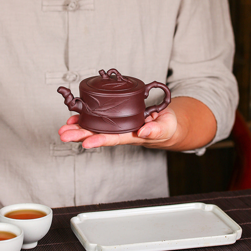 This is a Yixing teapot. this is Chinese yixing clay teapot