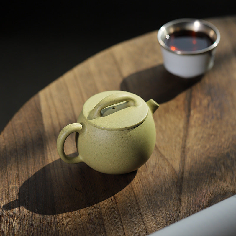 This is a Yixing teapot. this is Chinese yixing clay teapot