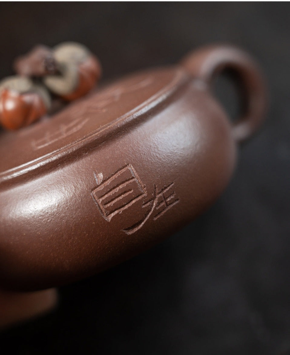 This is a Yixing teapot. this is Chinese yixing clay teapot