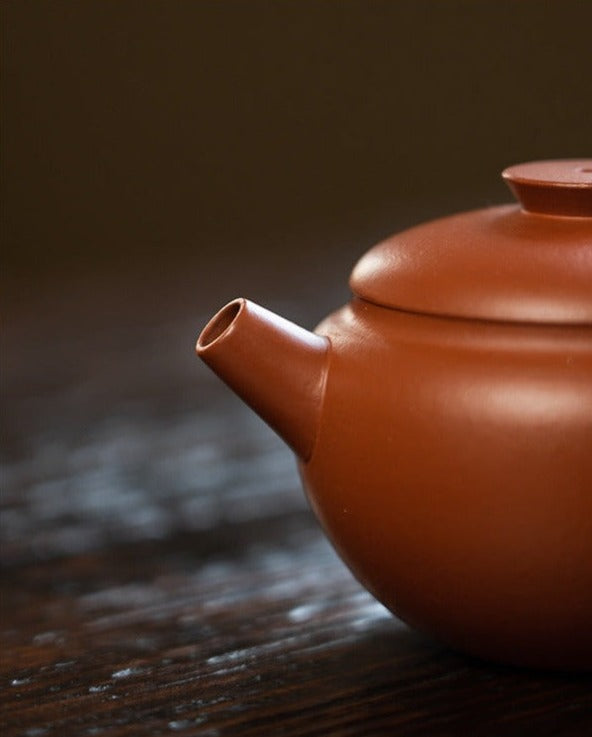 This is a Yixing teapot. this is Chinese yixing clay teapot