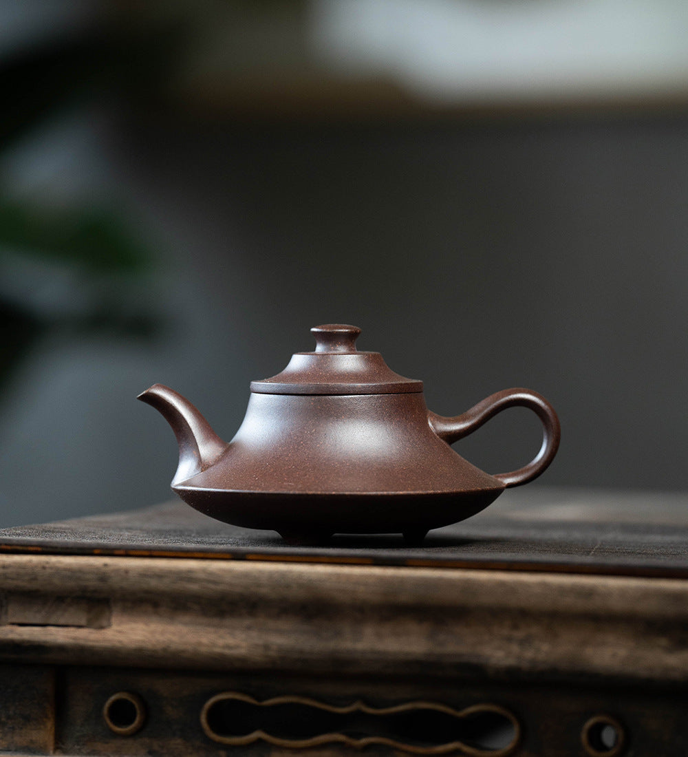 This is a Yixing teapot. this is Chinese yixing clay teapot