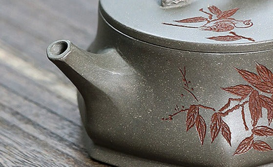 This is a Yixing teapot. this is Chinese yixing clay teapot