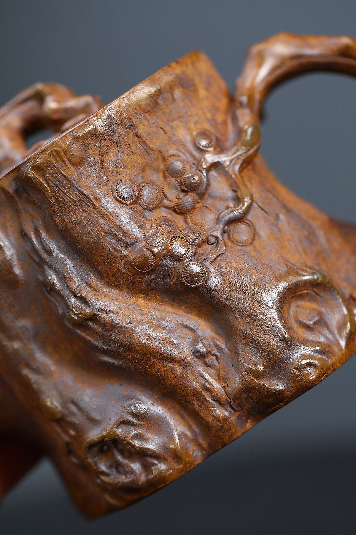 This is a Yixing teapot. this is Chinese yixing clay teapot