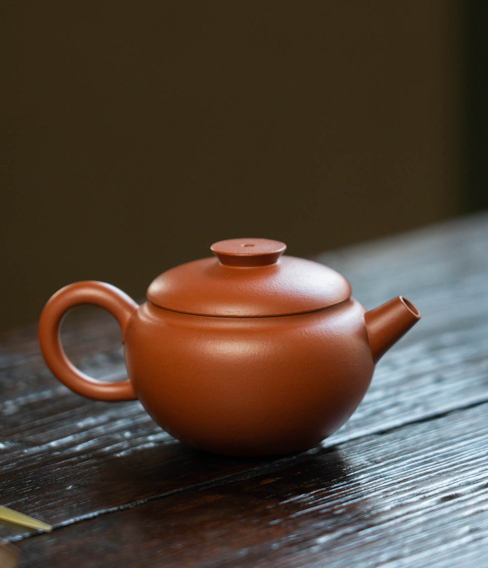 This is a Yixing teapot. this is Chinese yixing clay teapot