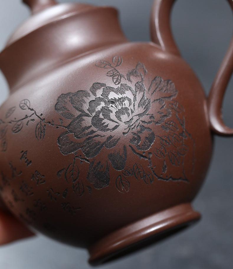 This is a Yixing teapot. this is Chinese yixing clay teapot