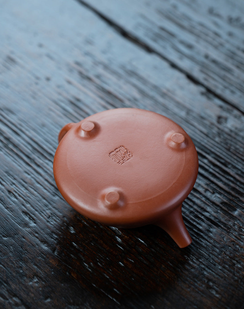 This is a Yixing teapot. this is Chinese yixing clay teapot