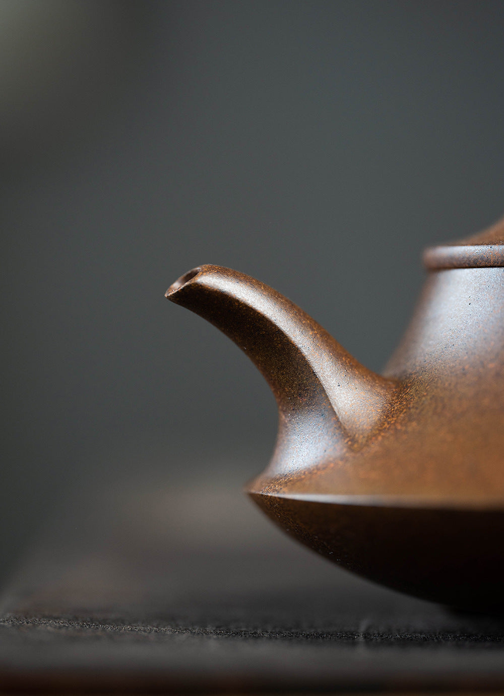 This is a Yixing teapot. this is Chinese yixing clay teapot