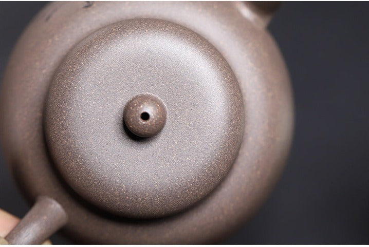 This is a Yixing teapot. this is Chinese yixing clay teapot