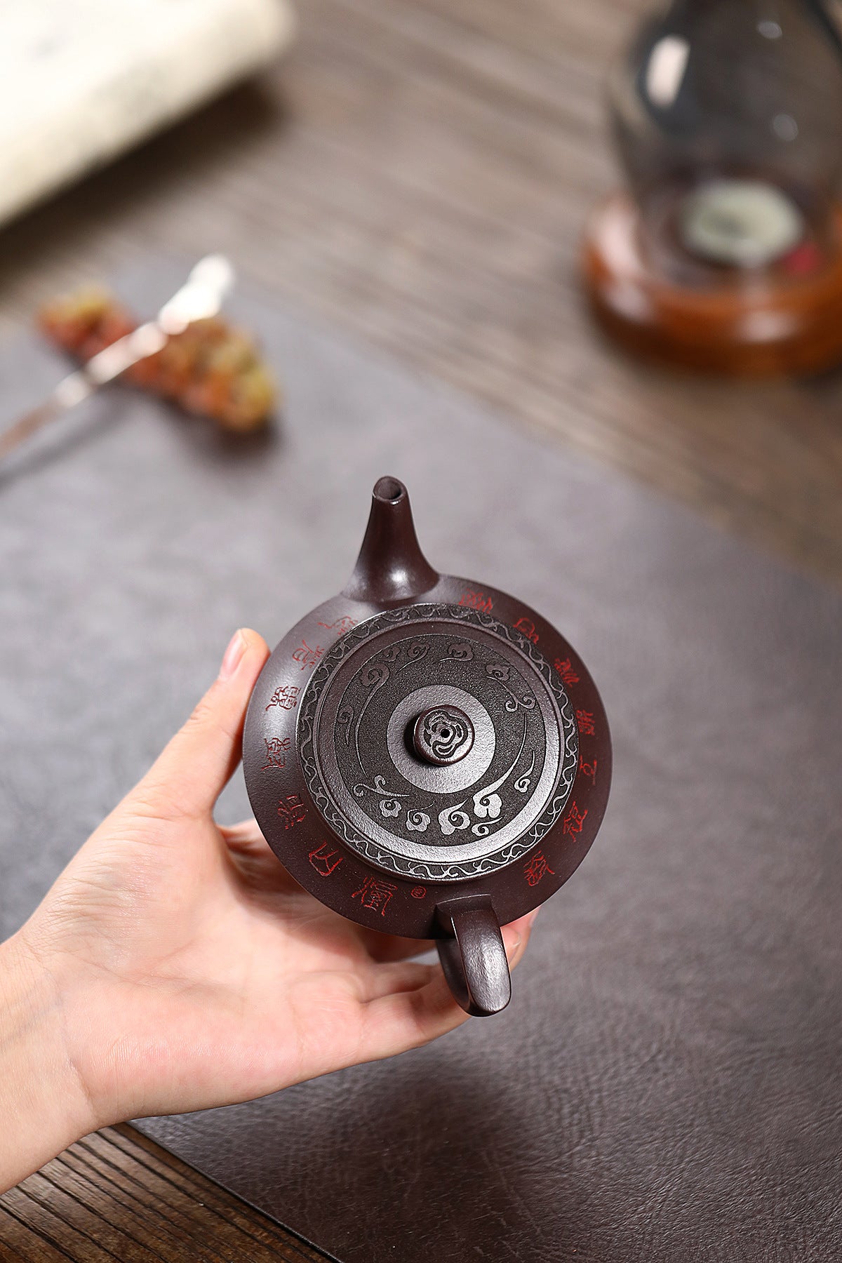 This is a Yixing teapot. this is Chinese yixing clay teapot