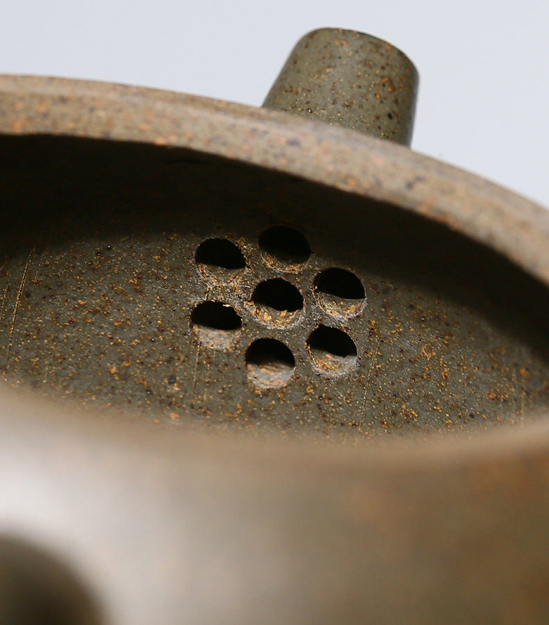 This is a Yixing teapot. this is Chinese yixing clay teapot