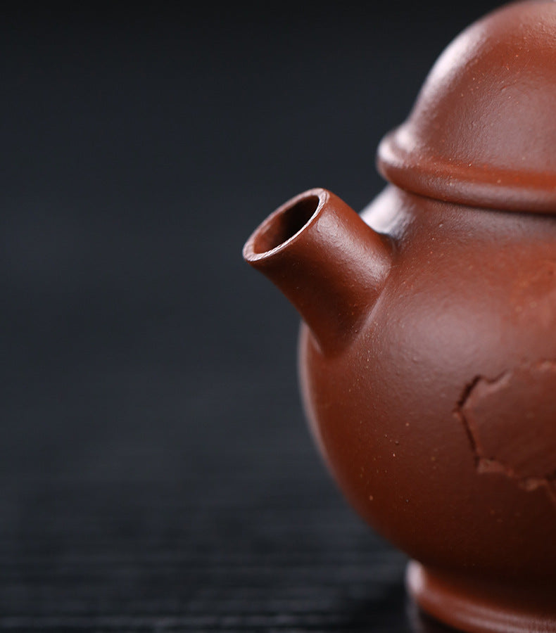 This is a Yixing teapot. this is Chinese yixing clay teapot