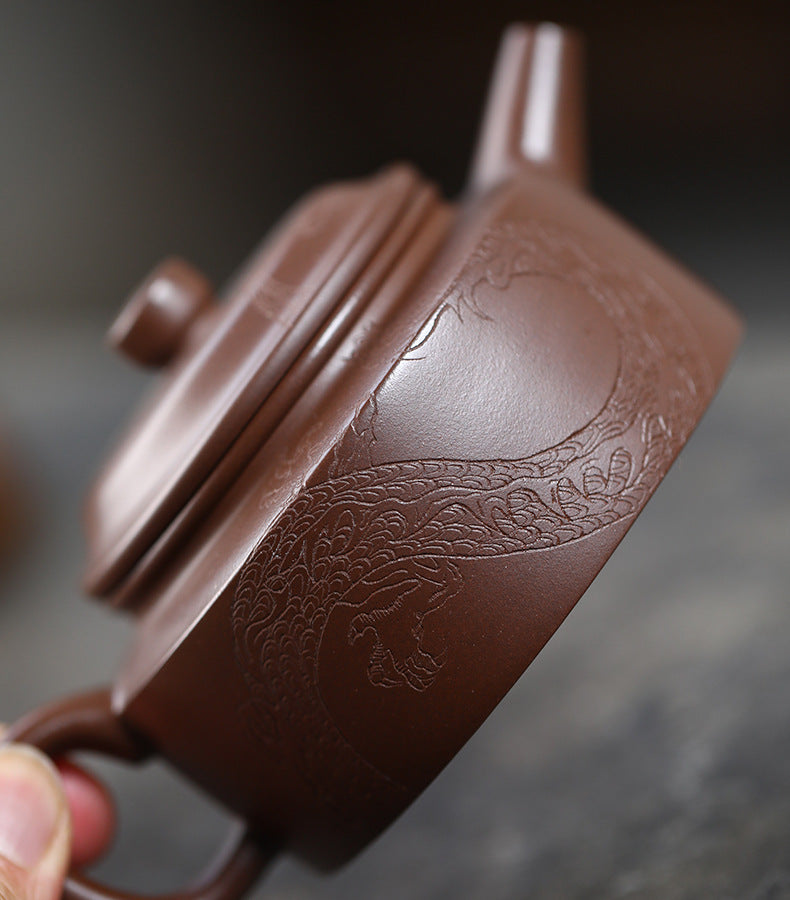 This is a Yixing teapot. this is Chinese yixing clay teapot