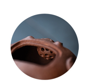 This is a Yixing teapot. this is Chinese yixing clay teapot