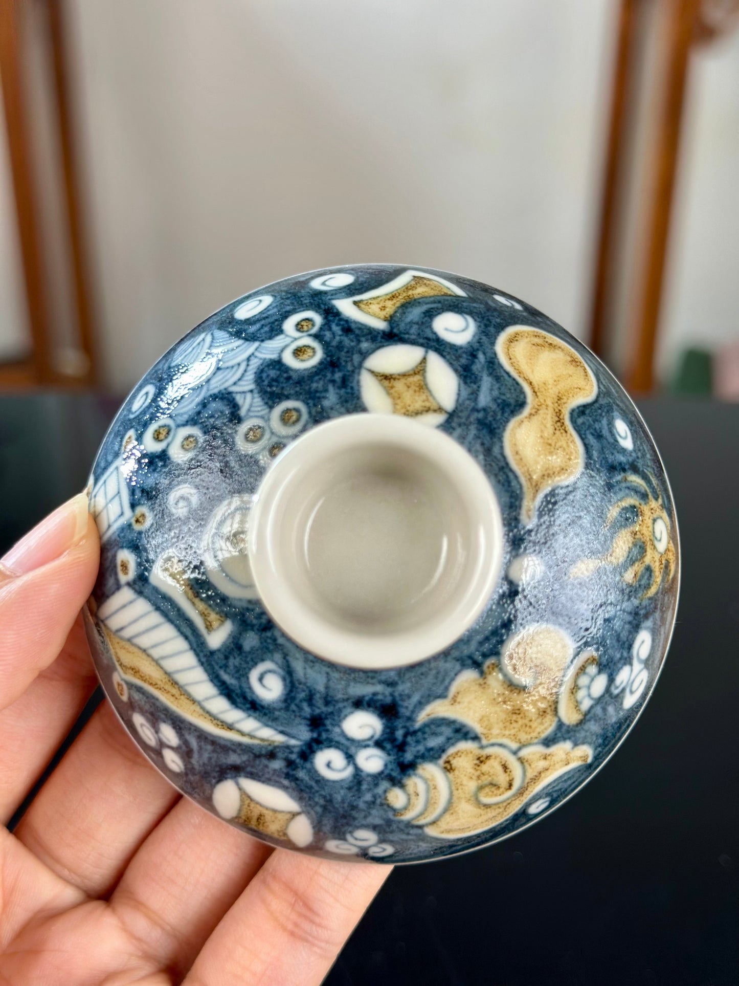 Handpainted Chinese Luxious Blue White Porcelain Underglaze Gold Youlijin Classic Varied Treasure Rabbit Pattern Artwork Gaiwan Teapot