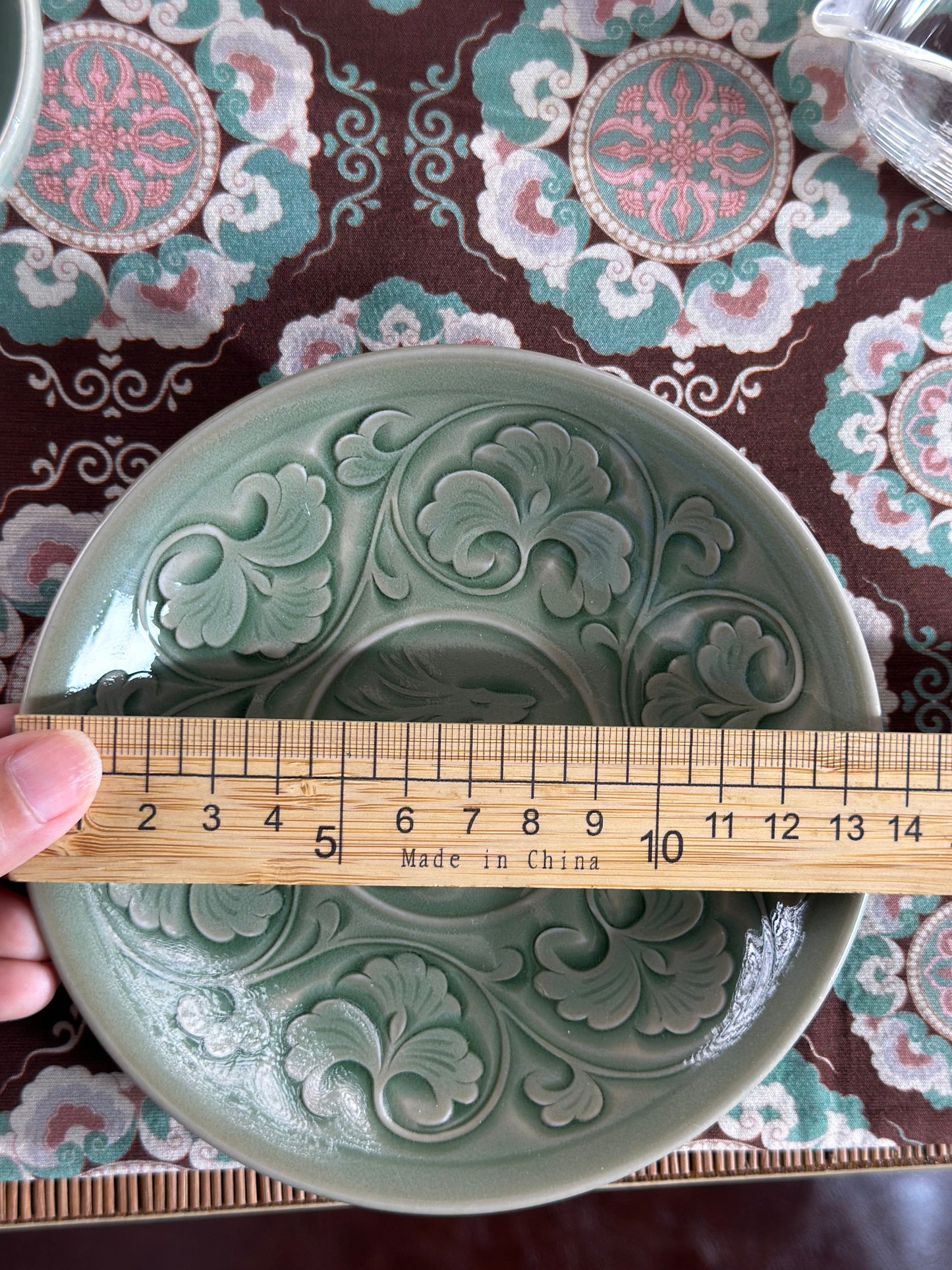 Handengraved Chinse Flower Pattern Yaozhou Celadon Porcelain Alive Green Tea Saucer Tea Tray