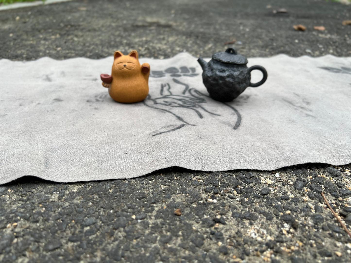 Hand Dyed Tea Table Cloth Plant Dyed Pure Cotton Tea Mat Natura Dye Guanyin Hand Pattern Chabu Chaxi