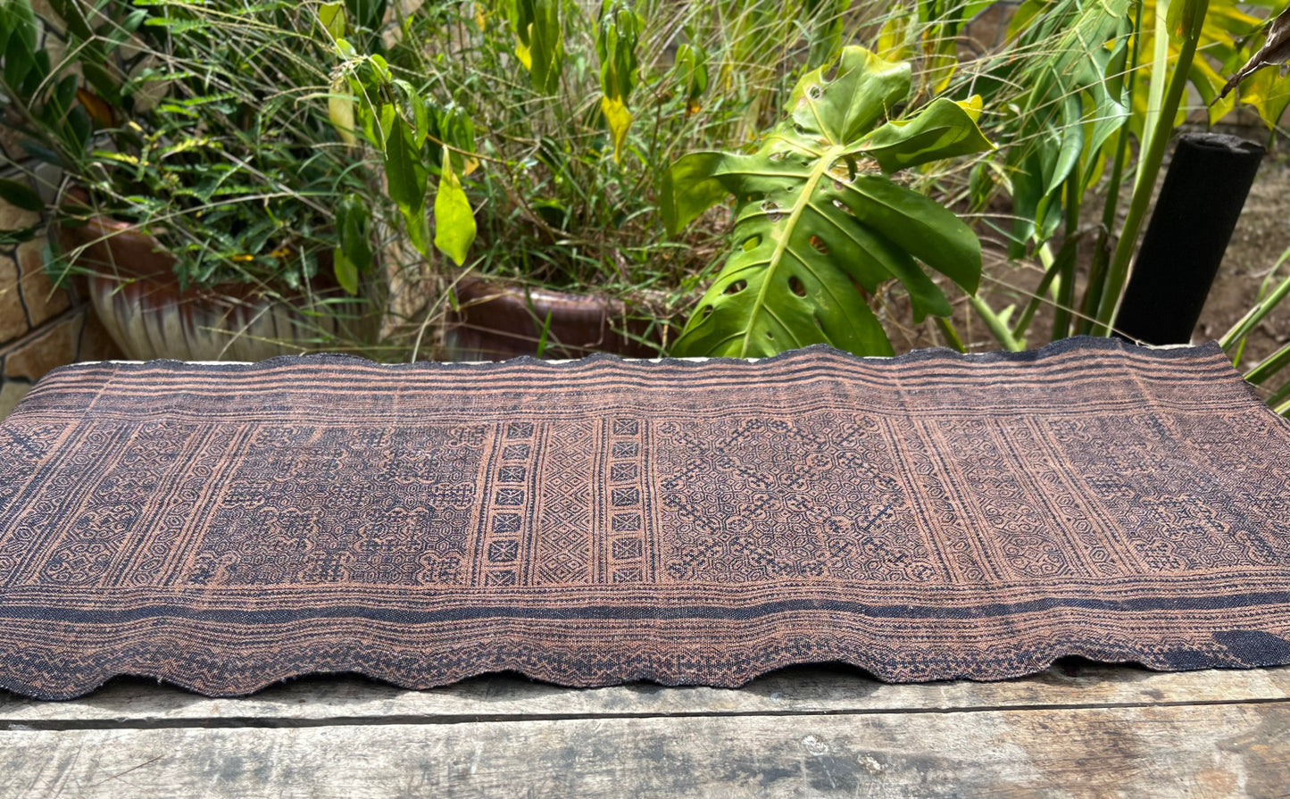 Hand-dyed Batik Fabric Chinese Miao Style Tea Table Cloth Natural Dye Classic Style Vintage Style Tea Mat Chaxi