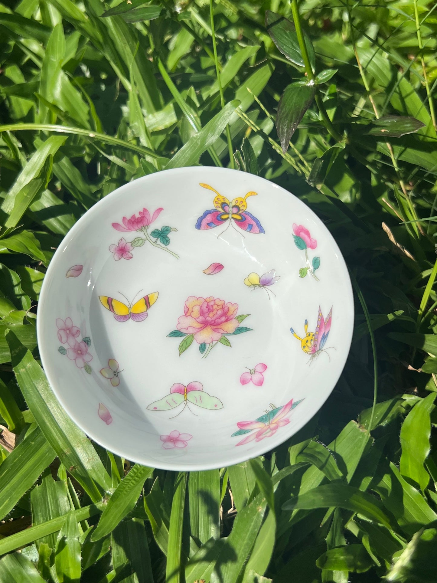 Handpainted Chinese Flowers Butterfly Enamel Teacup Jingdezhen Master Ceramic Artwork Green Base