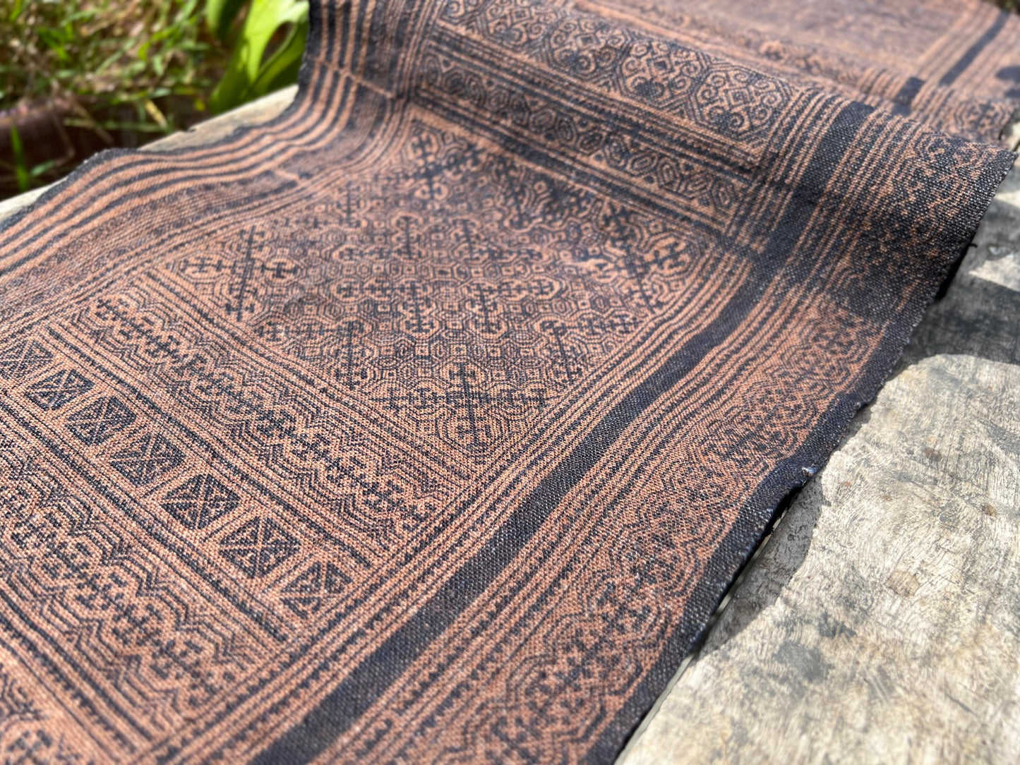 Hand-dyed Batik Fabric Chinese Miao Style Tea Table Cloth Natural Dye Classic Style Vintage Style Tea Mat Chaxi
