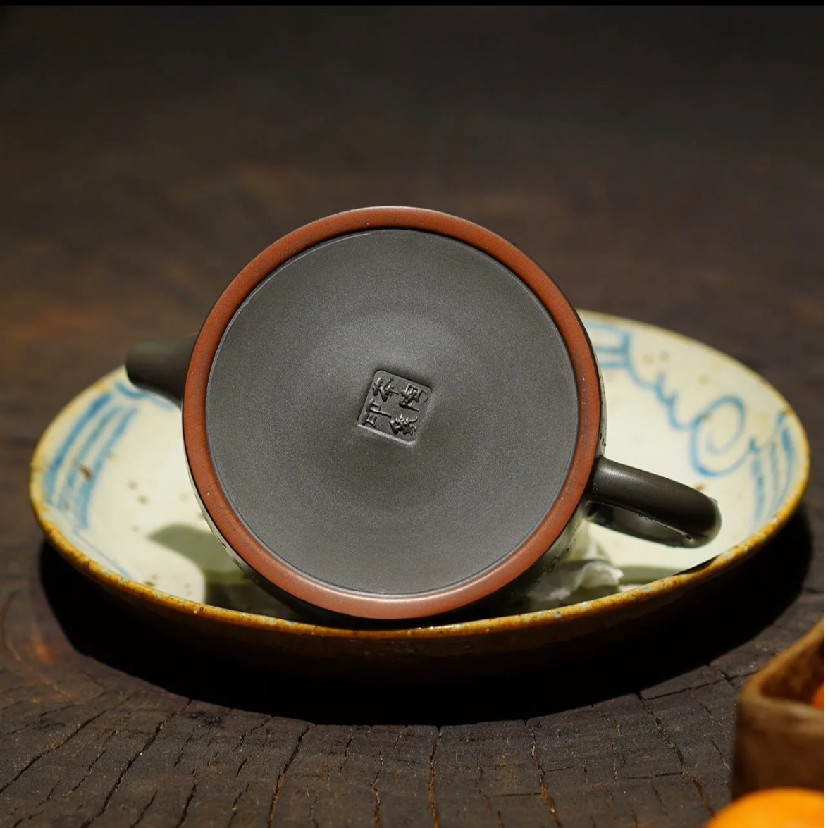 Handcrafted Original Design Chinese Nixing Pottery Teapot Artwork Black Teapot Kungfu Teapot 100% Hand engraved Chinese Heart Sutras Calligraphy