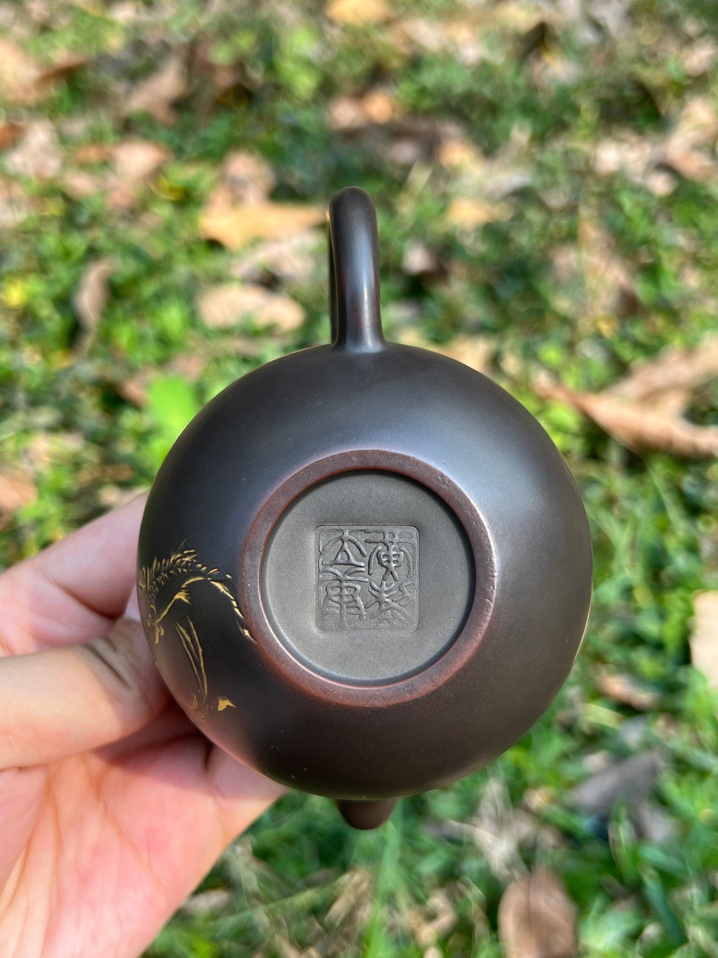 Handcrafted Original Design Chinese Nixing Pottery Teapot Artwork Black Teapot Kungfu Teapot