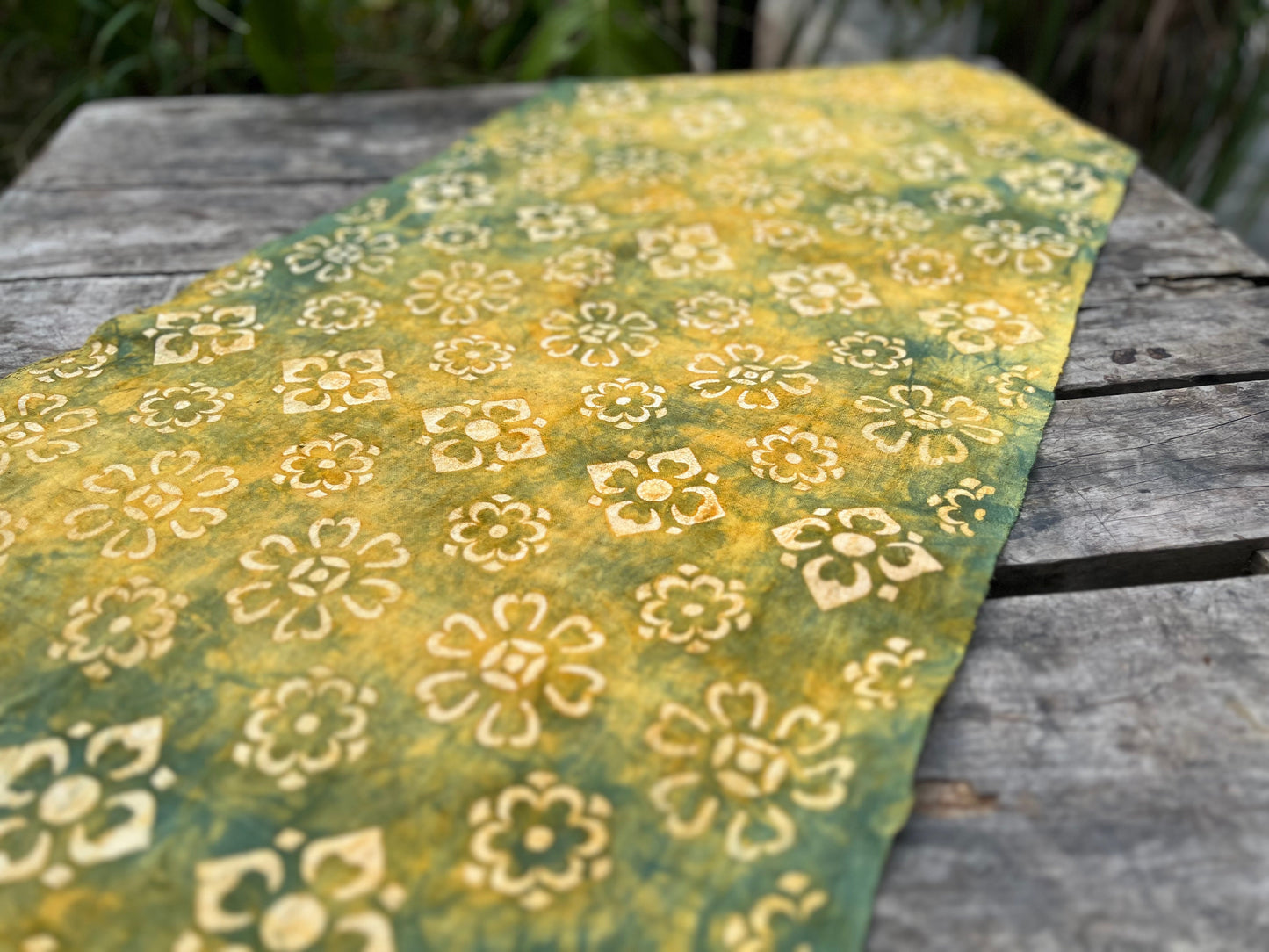 Tea Table Cloth Hand Dyed Plant Dyed Cotton Tea Mat Nature Dye Chabu Chaxi Yellow Green Color