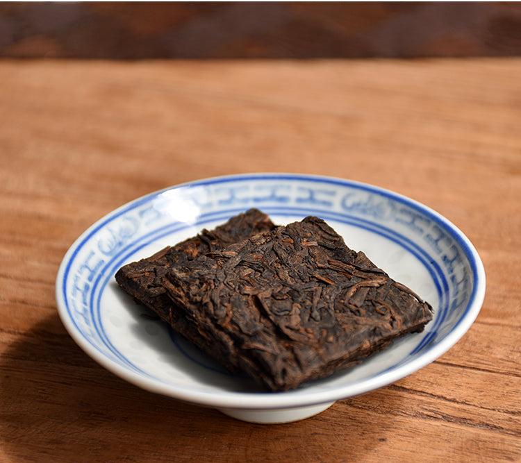 this is Chinese Yunnan ripe puerh Shou Puerh