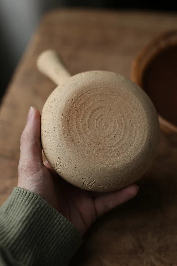 White handmade Chinese Chaozhou Kettle Engraved Poem Classic Chinese Master Pottery Ceramic Japanese Ceramic Tea Ceremony