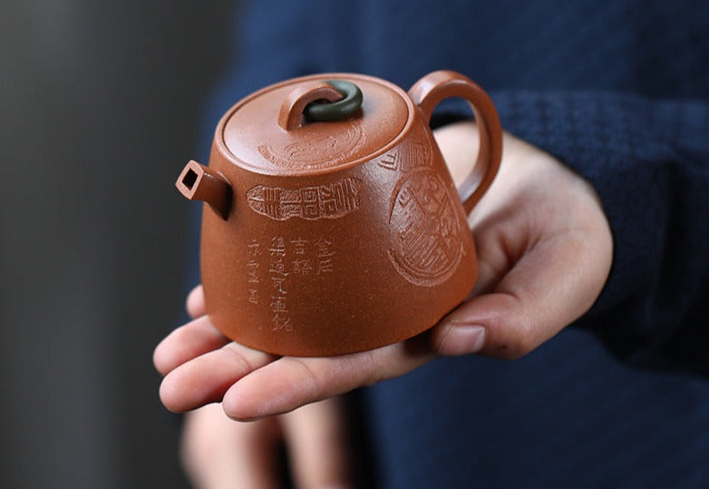 This is a Yixing teapot. this is Chinese yixing clay teapot