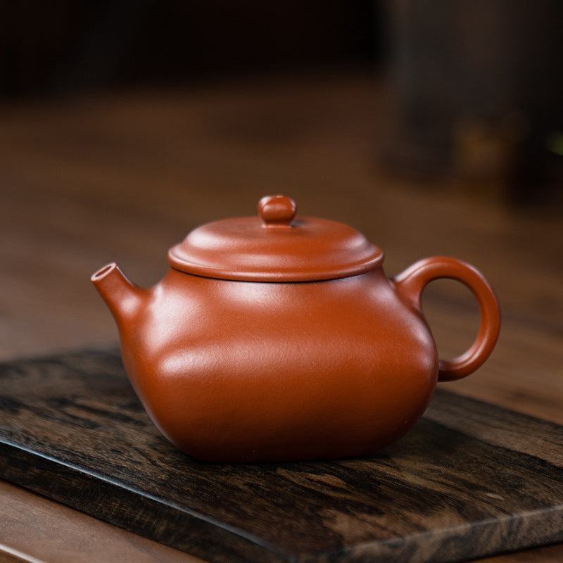 This is a Yixing teapot. this is Chinese yixing clay teapot 