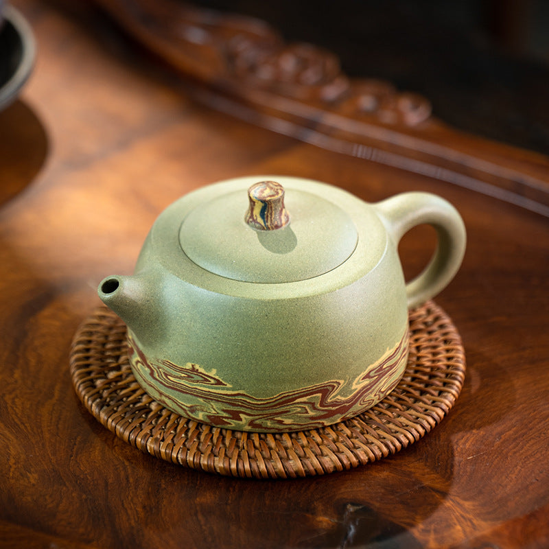 This is a Yixing teapot. this is Chinese yixing clay teapot 