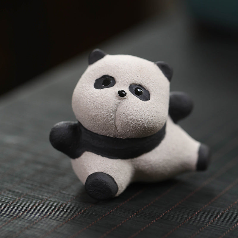 this is Chinese Yixing clay panda tea pet
