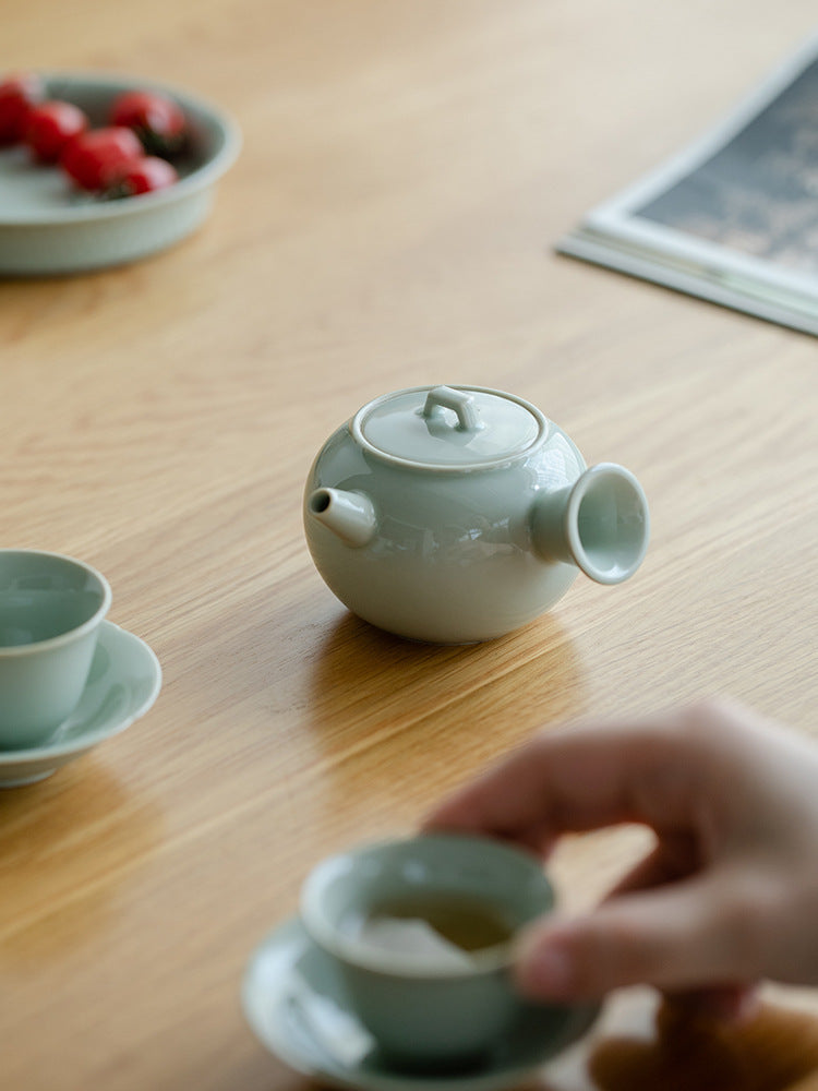 This is a ceramic teapot