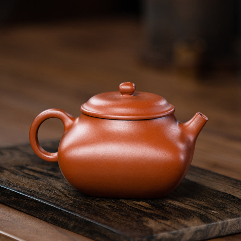 This is a Yixing teapot. this is Chinese yixing clay teapot 