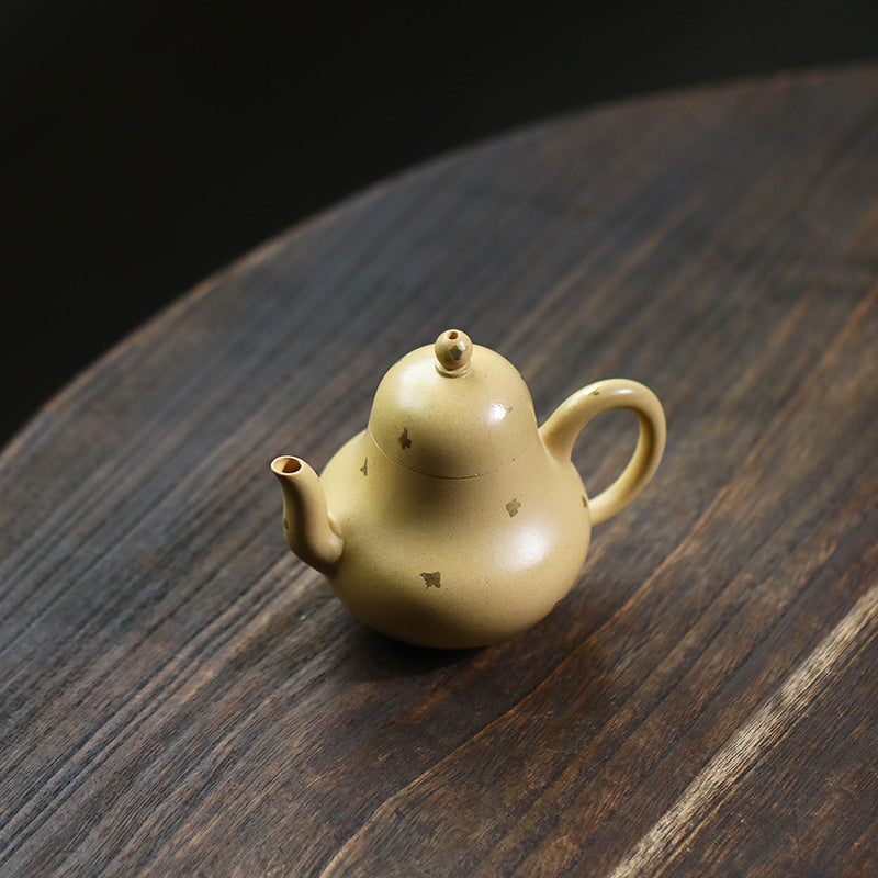 This is a Yixing teapot. this is Chinese yixing clay teapot 