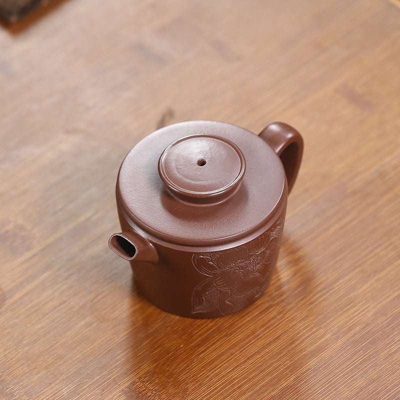 This is a Yixing teapot. this is Chinese yixing clay teapot