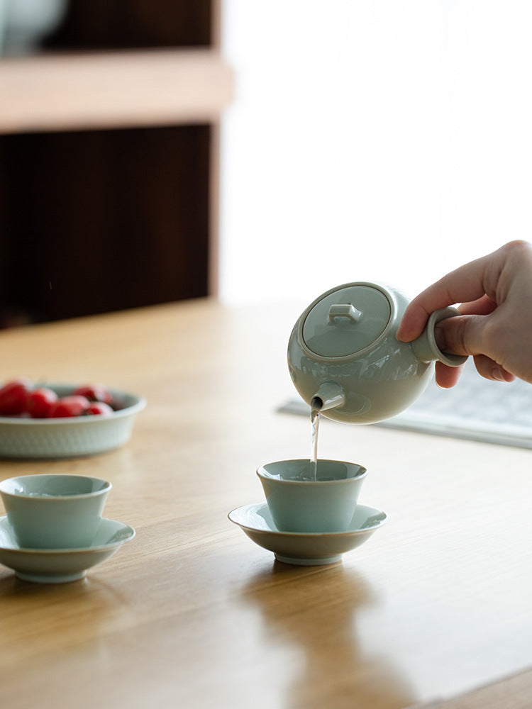 This is a ceramic teapot