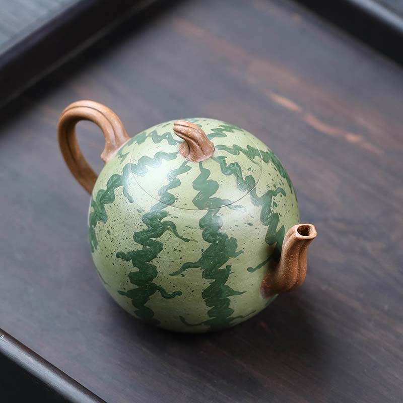 This is a Yixing teapot. this is Chinese yixing clay teapot 