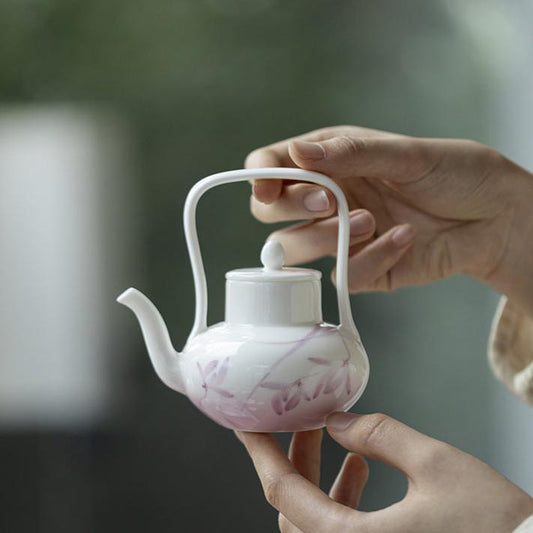 this is a ceramic teapot