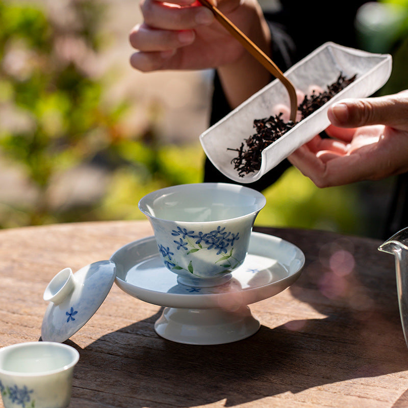 This is a ceramic teapot