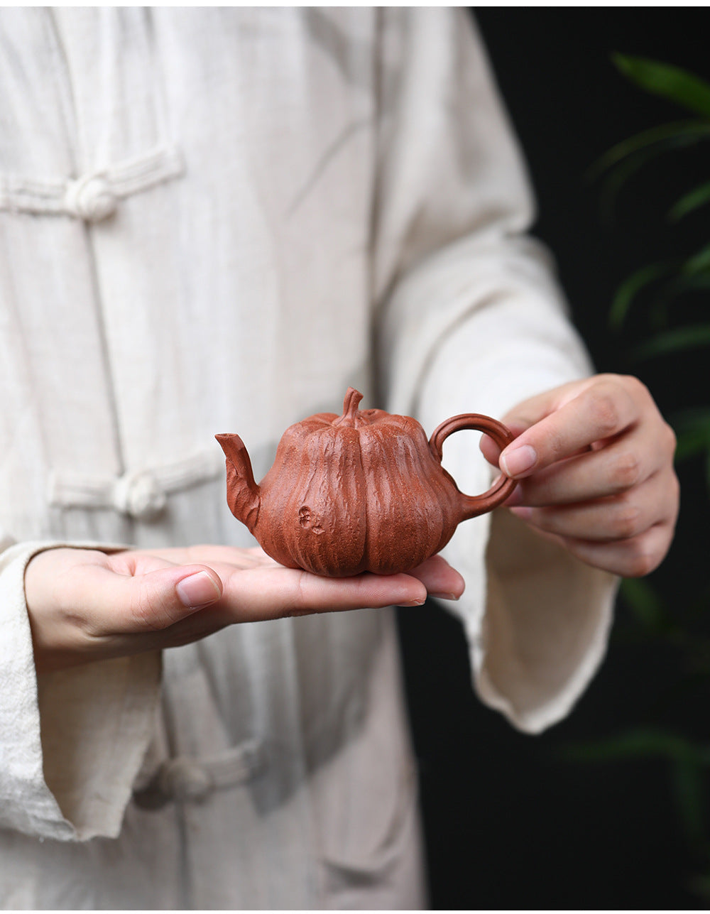 Handcrafted Chinese Yixing Purple Clay Teapot Pumkin Yixing Ware Teapot