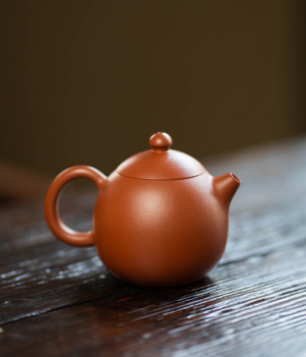 This is a Yixing teapot. this is Chinese yixing clay teapot 