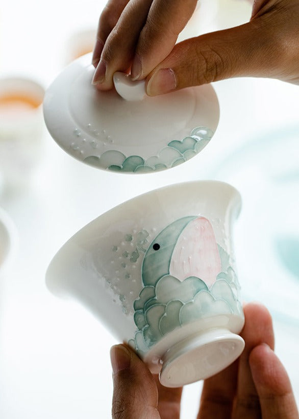 This is a ceramic teapot.this is a ceramic gaiwan