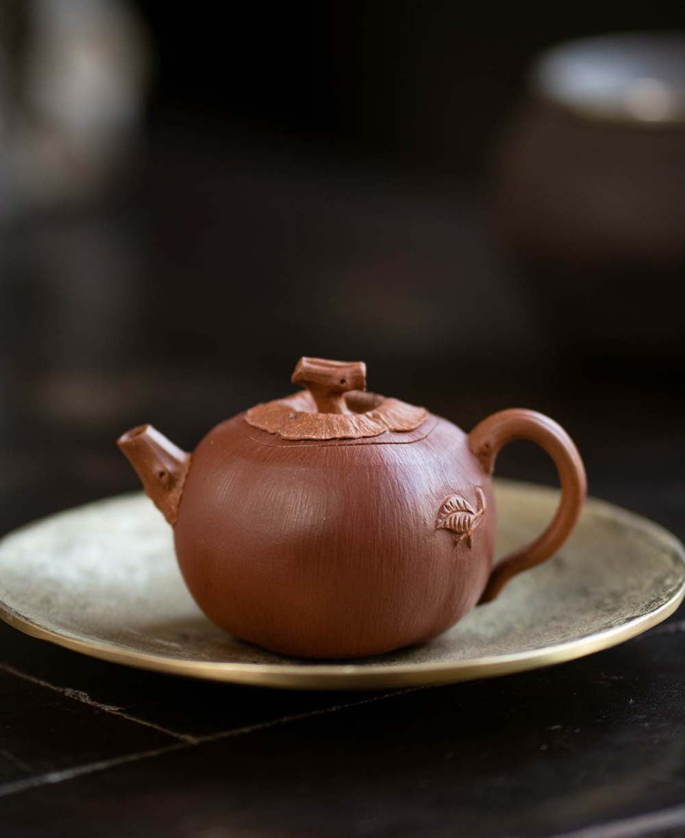 This is a Yixing teapot. this is Chinese yixing clay teapot 